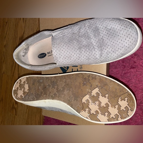 Dr. Scholl's Madison Slip-On Sneaker - Women’s 9 - GREAT CONDITION 👟✨ - Picture 5 of 5